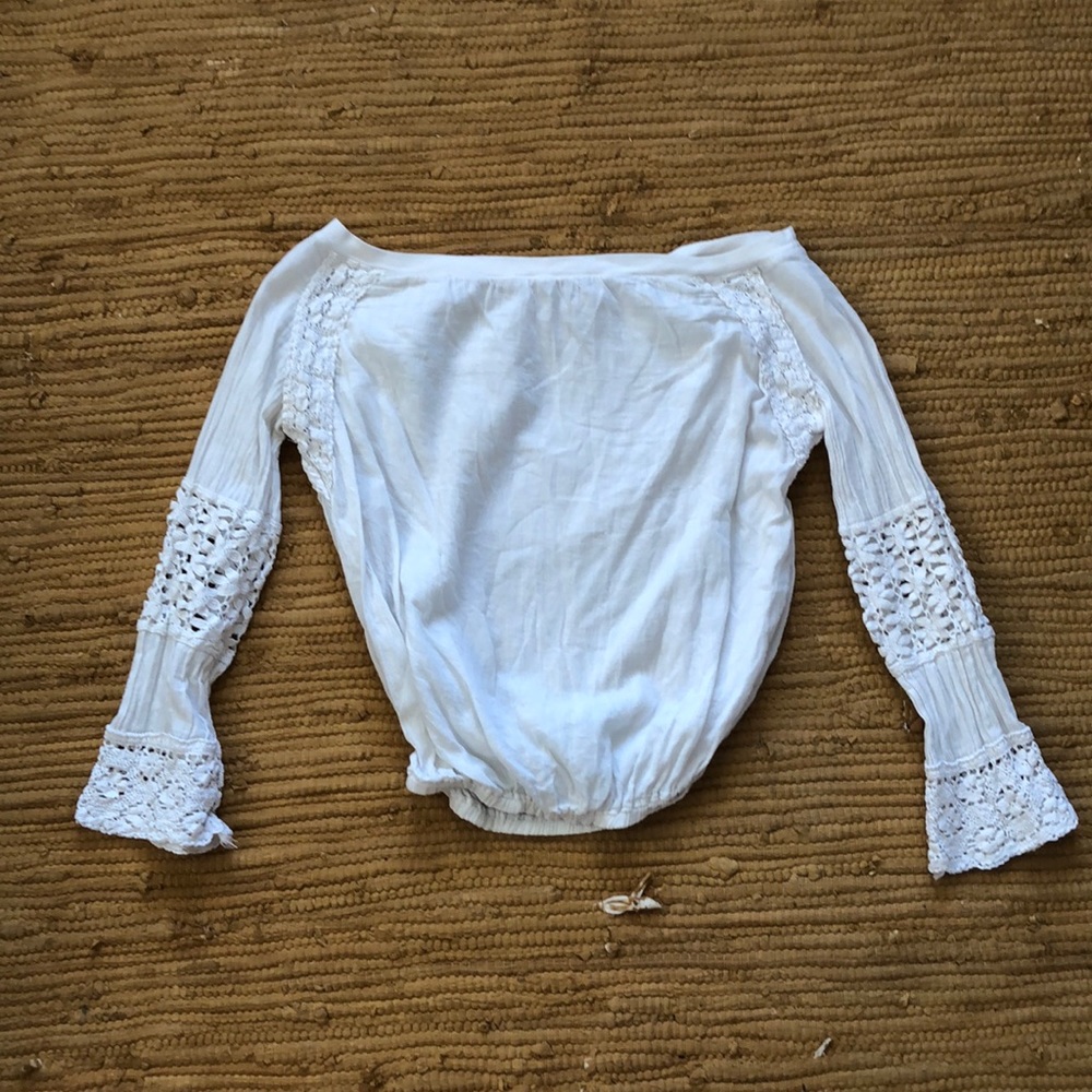 Hardtail off shoulder white shirt